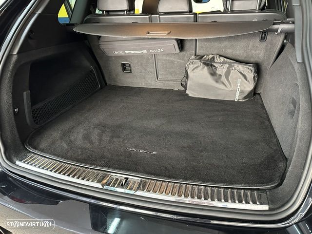Porsche Cayenne S - 24