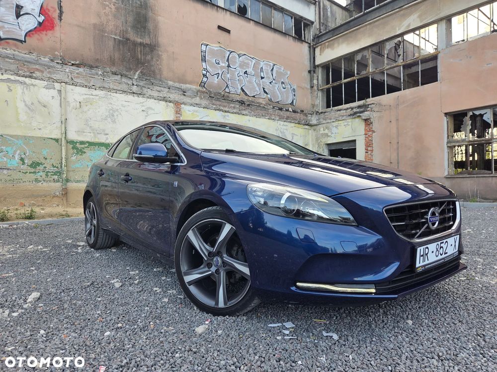 Volvo V40 D2 Ocean Race - 10