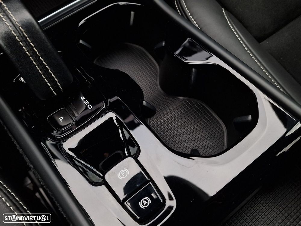 Volvo XC 40 1.5 T4 PHEV R-Design - 31