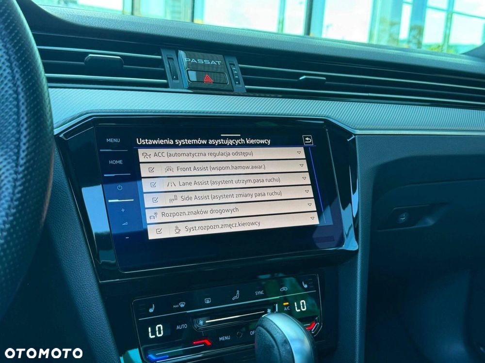 Volkswagen Passat 2.0 TDI EVO Essence DSG - 11