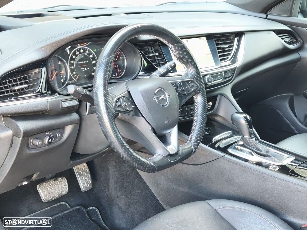 Opel Insignia Sports Tourer 1.6 CDTi Innovation Auto - 4