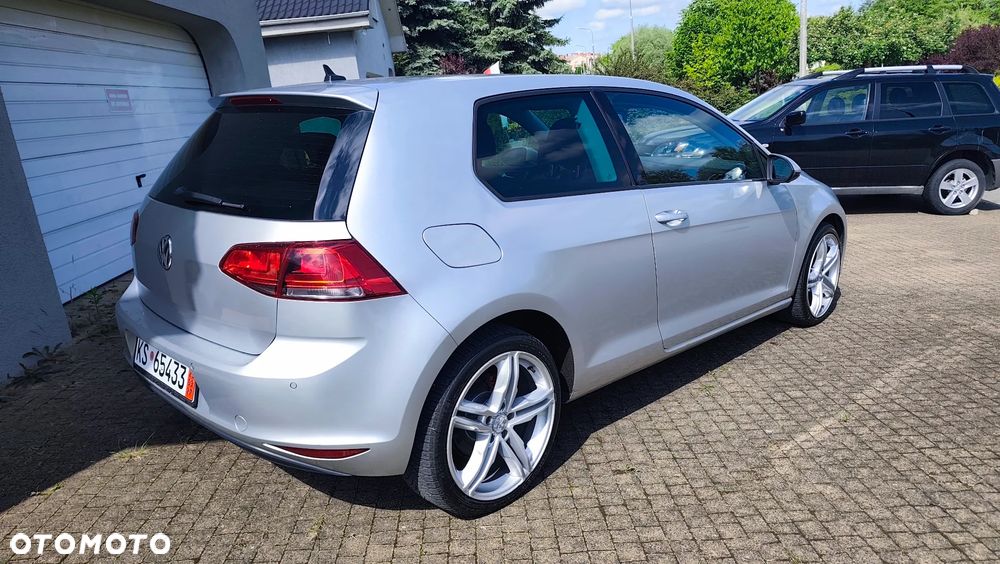 Volkswagen Golf 1.6 BlueTDI DSG Comfortline - 22