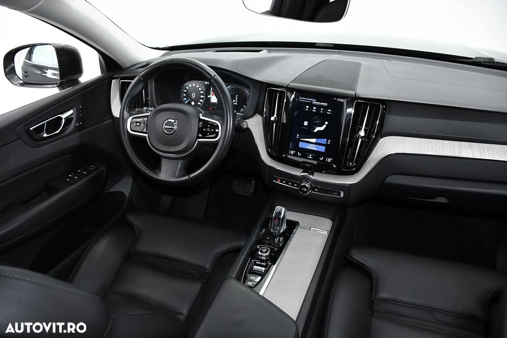 Volvo XC 60 Recharge T8 Twin Engine eAWD Inscription - 5