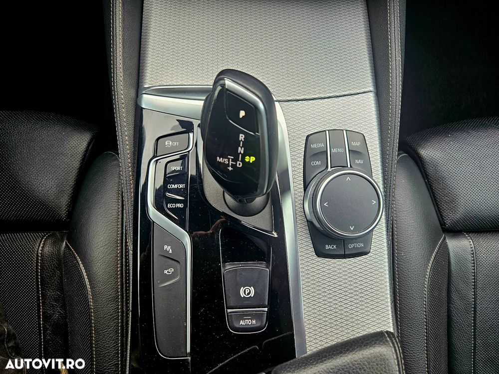 BMW Seria 5 540i xDrive Aut. - 12