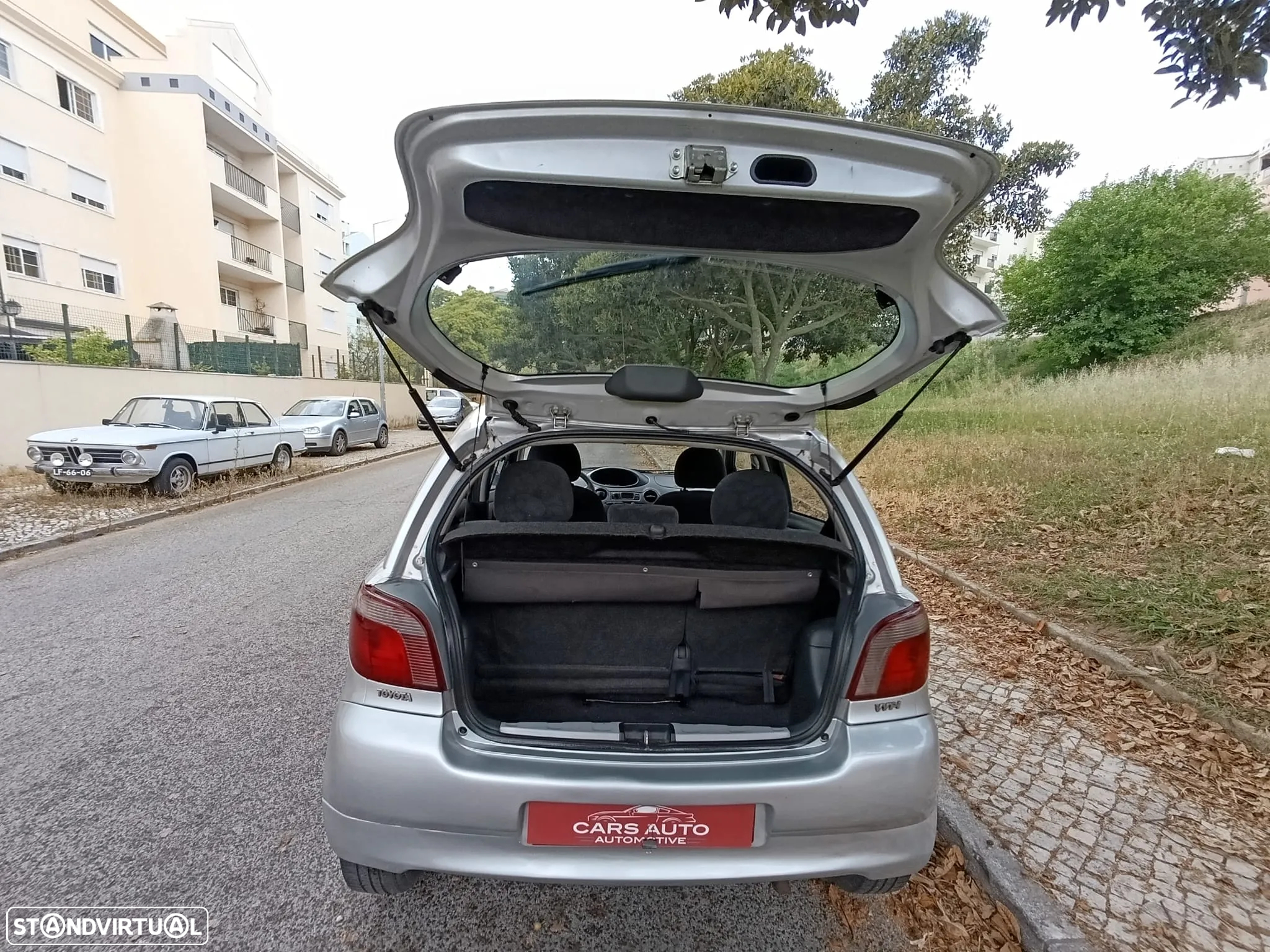 Toyota Yaris 1.0 Sol - 27