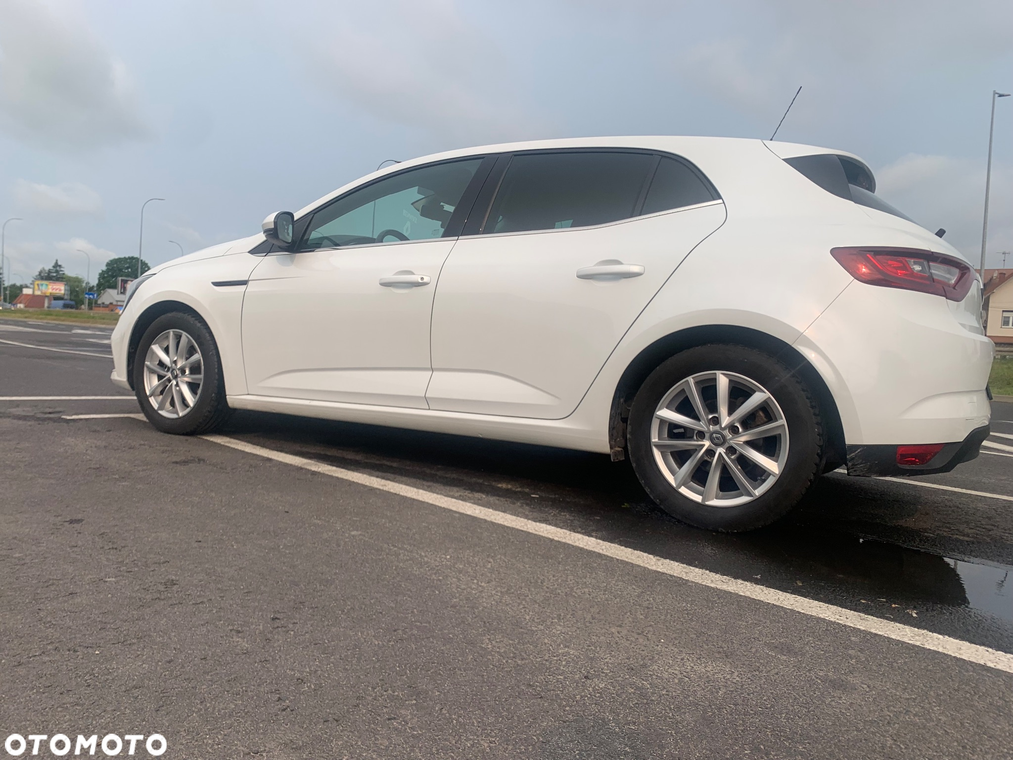 Renault Megane 1.2 Energy TCe Life - 11