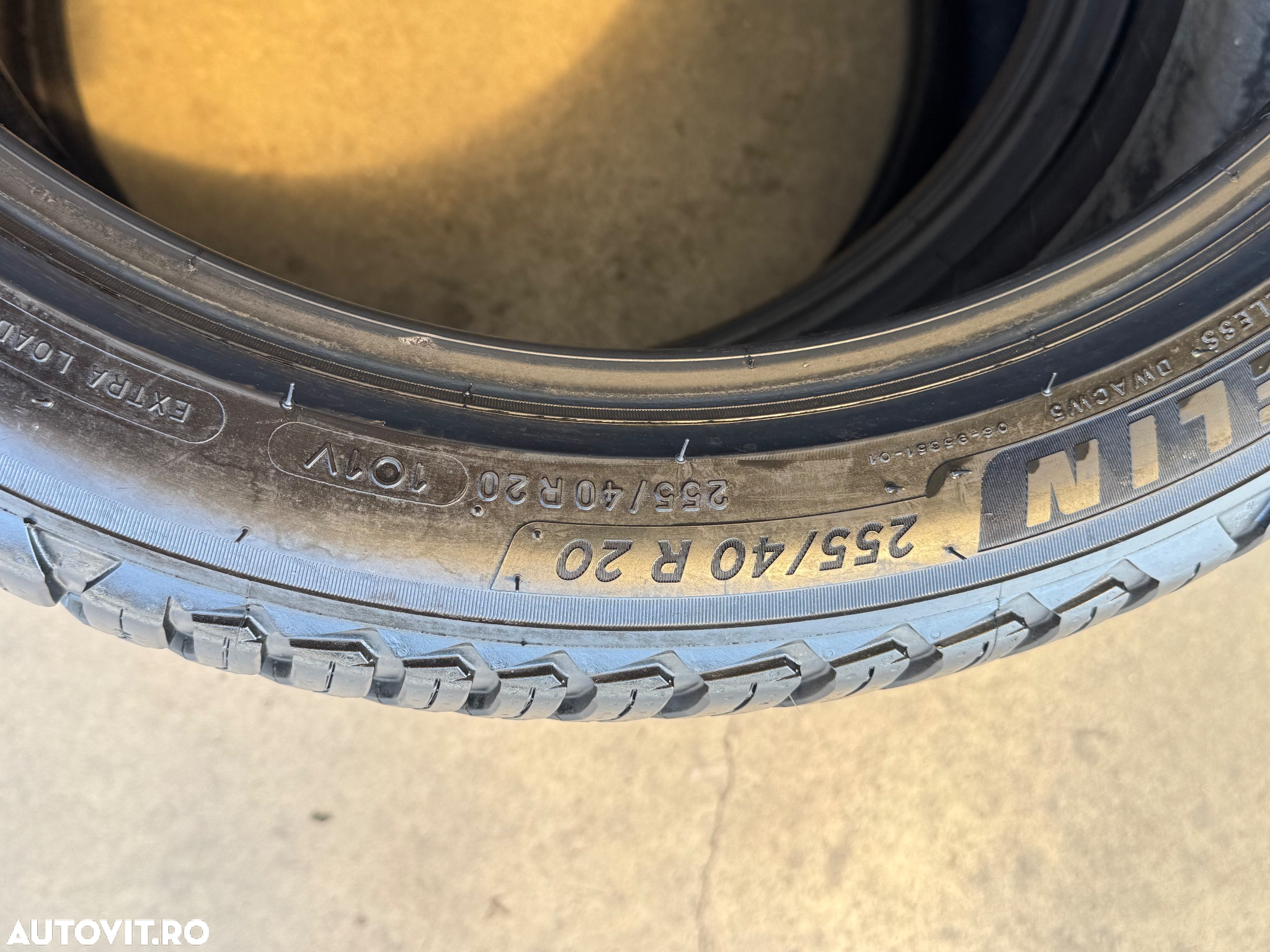 Vând 2 anvelope 255/40/20 Michelin allseason ca noi - 5