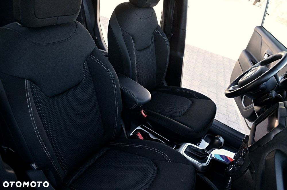 Jeep Renegade - 26