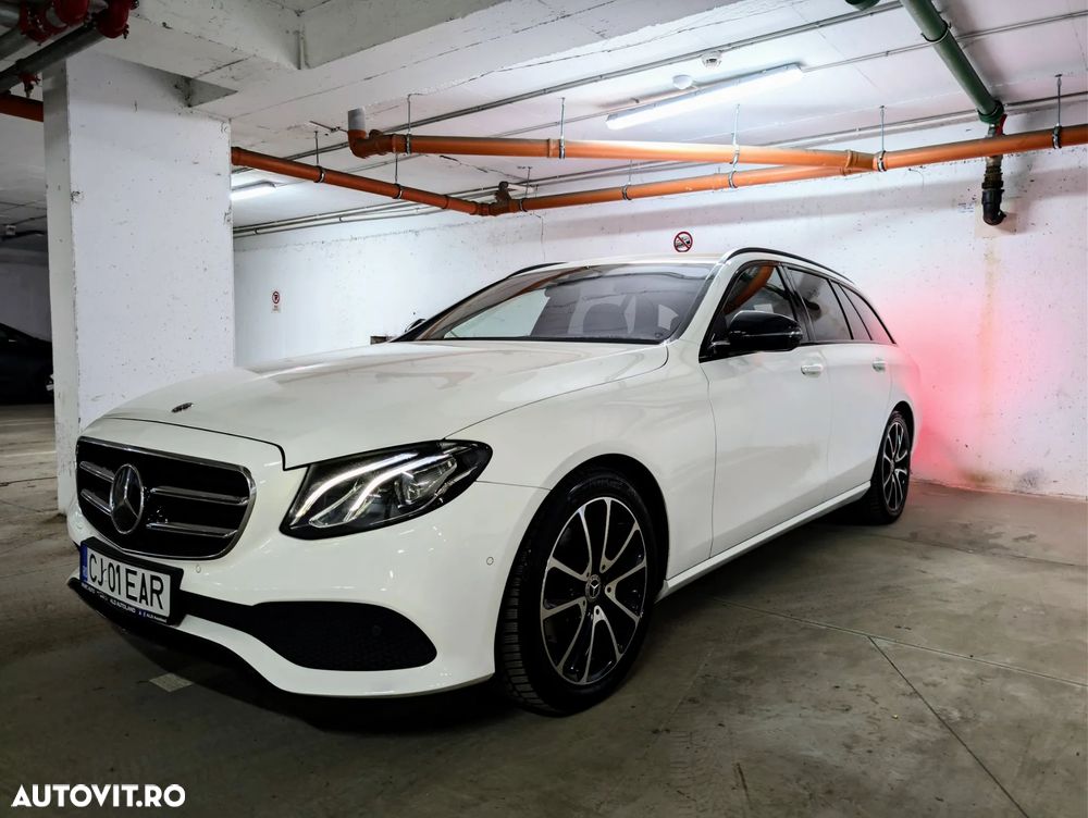 Mercedes-Benz E 220 d T-Modell Aut - 2