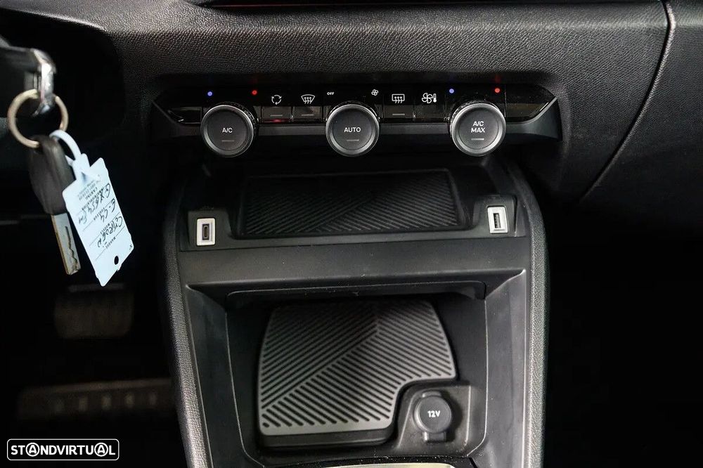 Citroën e-C4 50 kWh Feel Pack - 38