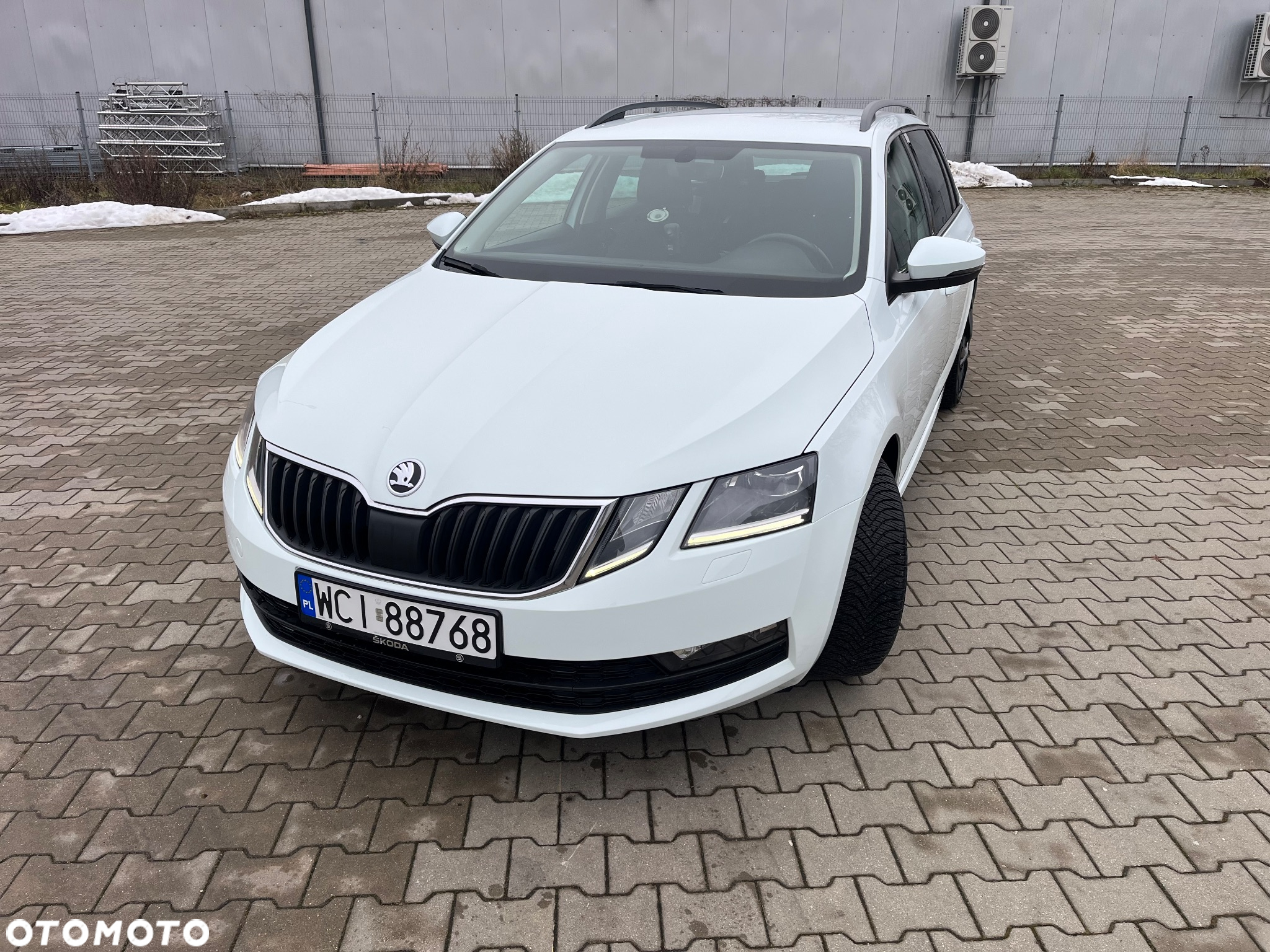 Skoda Octavia 2.0 TDI Drive DSG - 9