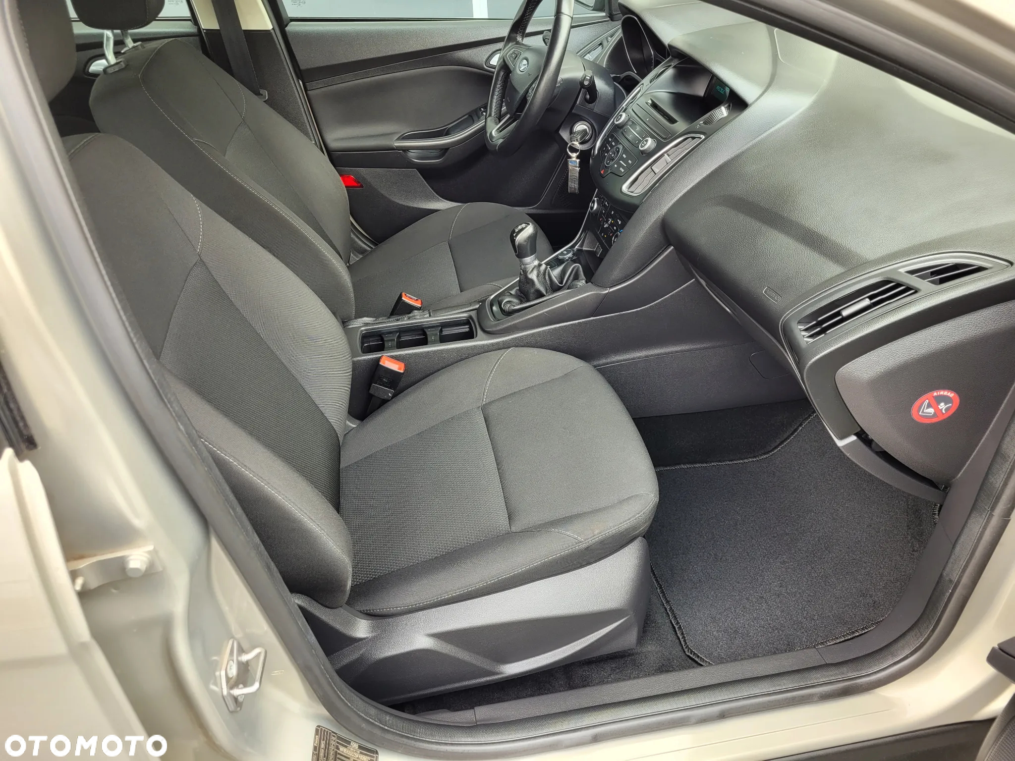 Ford Focus 1.0 EcoBoost Trend Edition - 16