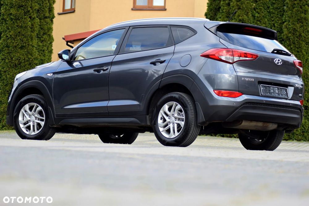 Hyundai Tucson 2.0 CRDI 4WD Automatik Premium - 10