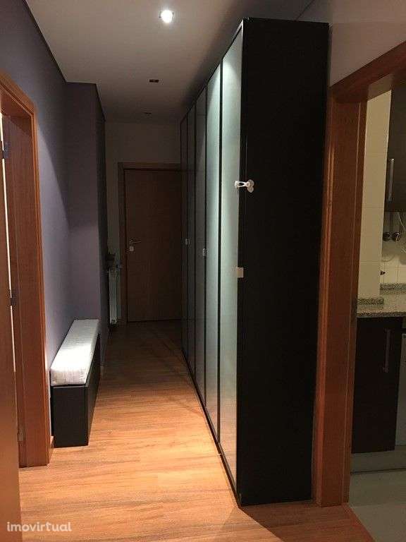 T2 mobilado próximo do Glicínias - Grande imagem: 3/17