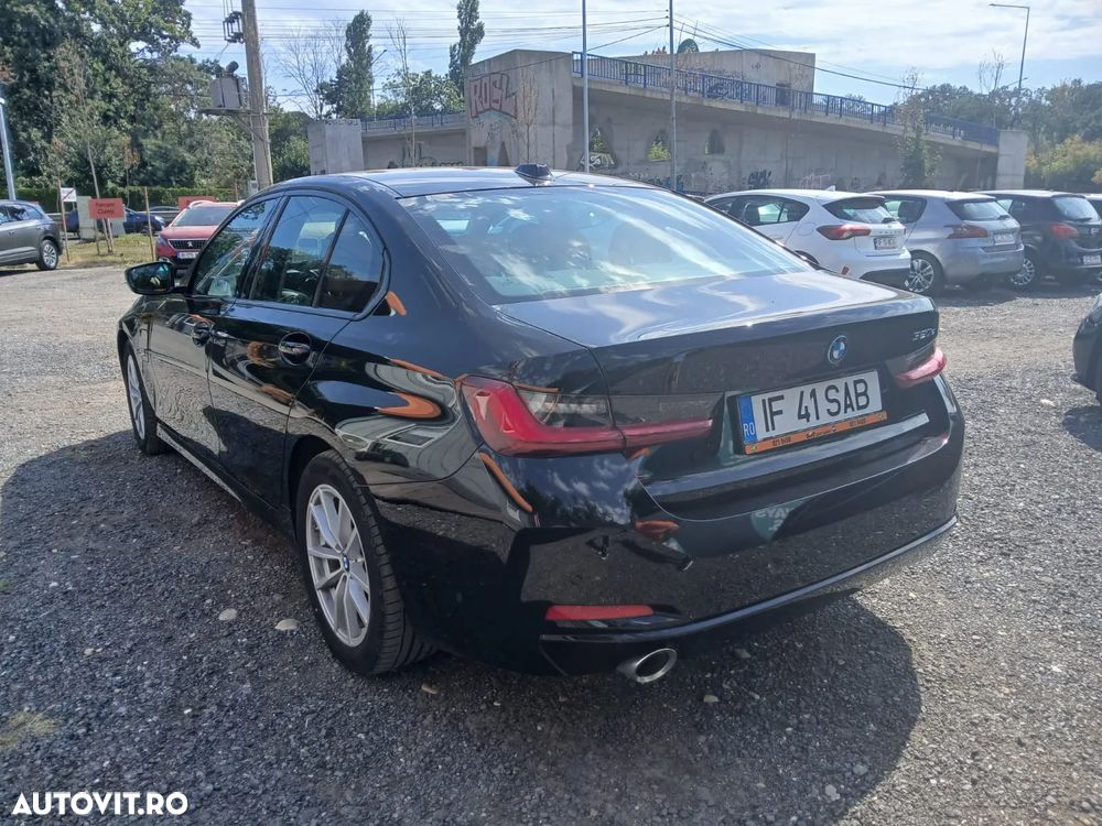 BMW Seria 3 318i AT - 5