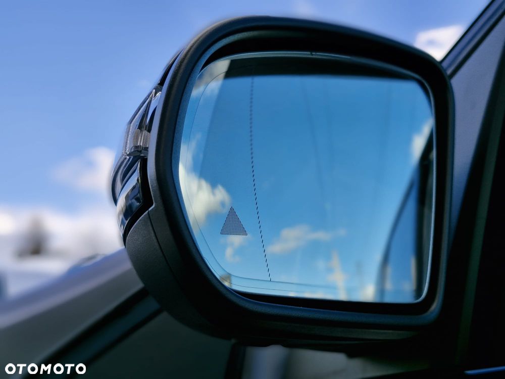 Mercedes-Benz Klasa B 200 Progressive 7G-DCT - 36