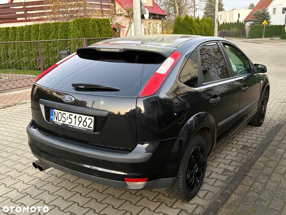 Ford Focus 1.6 Trend - 4
