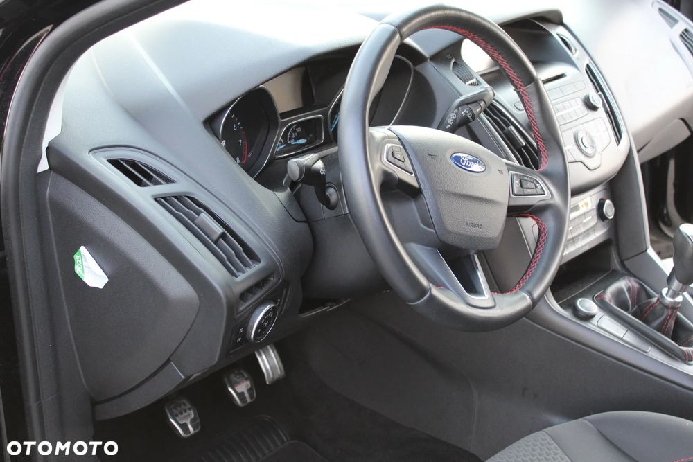 Ford Focus 1.0 EcoBoost ST-Line Black ASS - 5