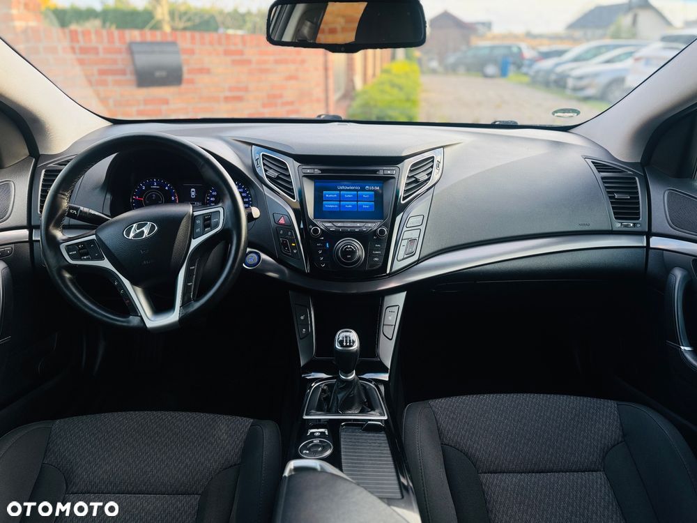 Hyundai i40 ver-1-7-crdi-bluedrive-business - 9