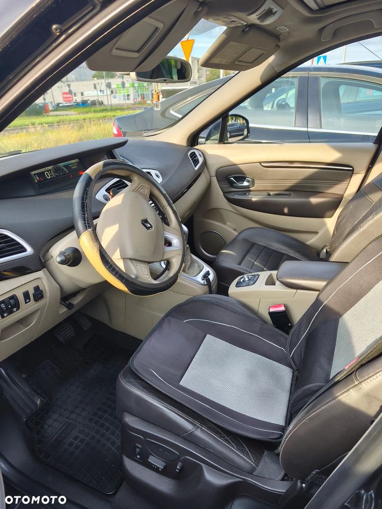 Renault Scenic - 9