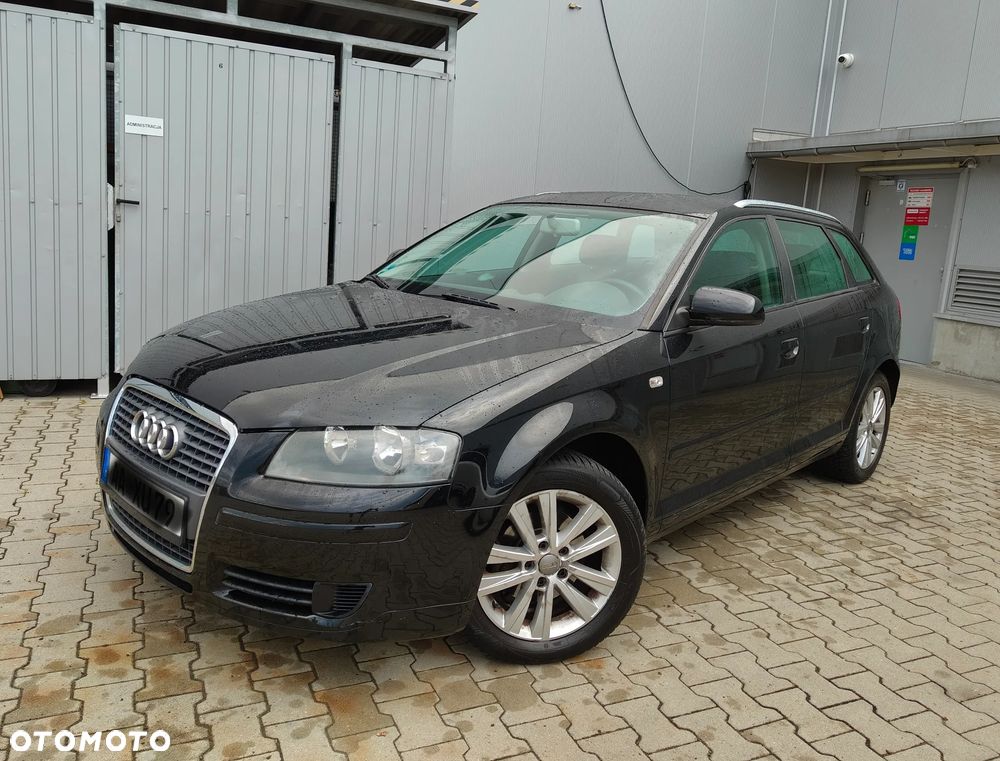 Audi A3 Sportback - 16