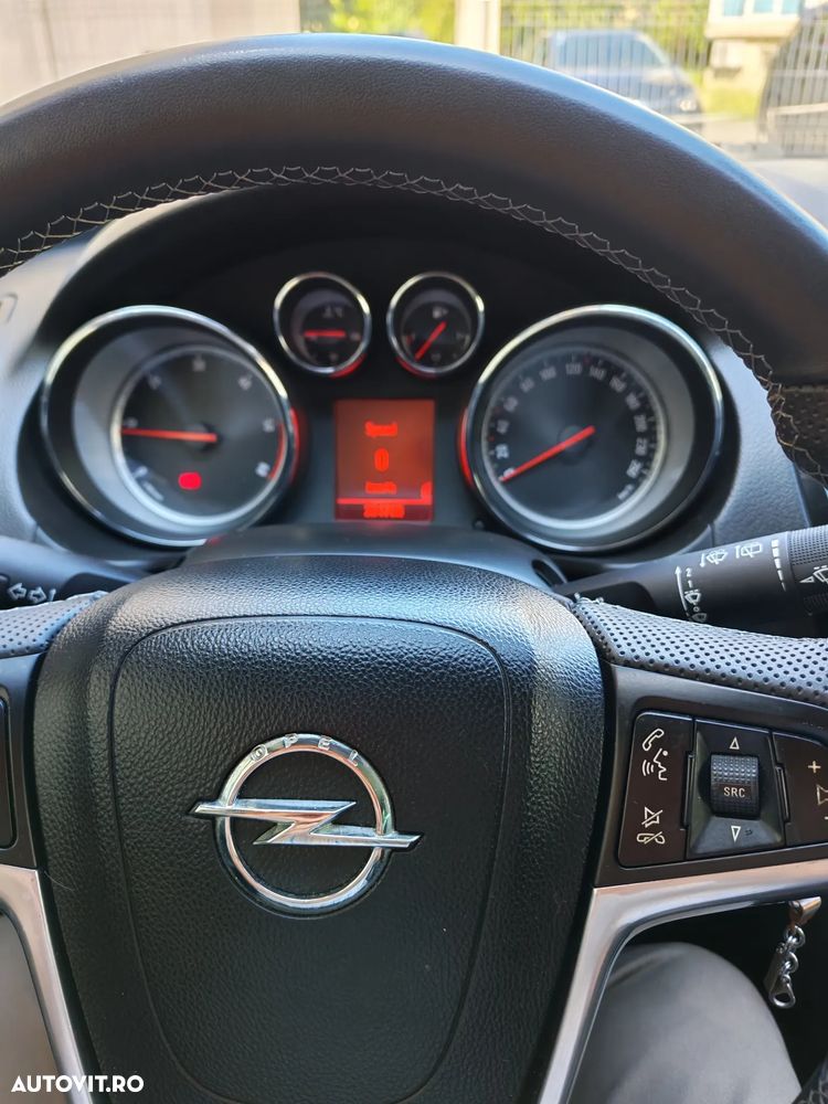 Opel Insignia 2.0 CDTI Cosmo - 9