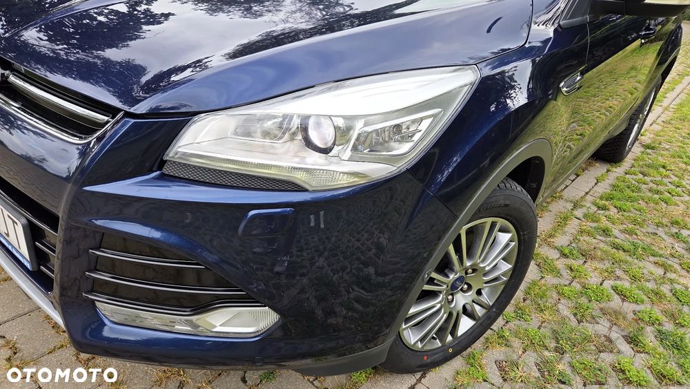 Ford Kuga 2.0 TDCi 4x4 Titanium - 36