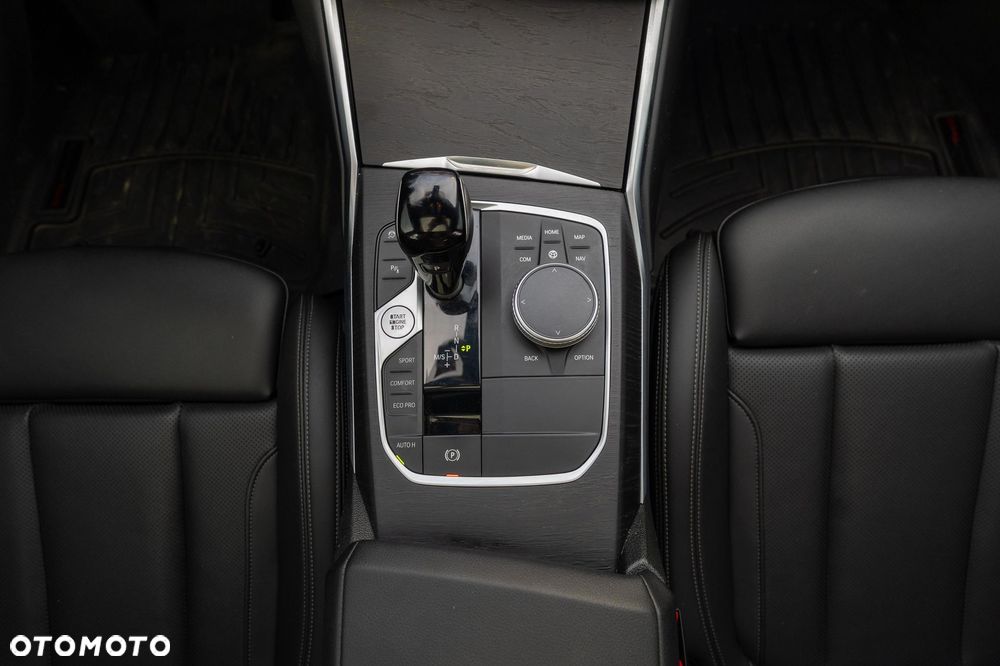BMW Seria 3 - 28