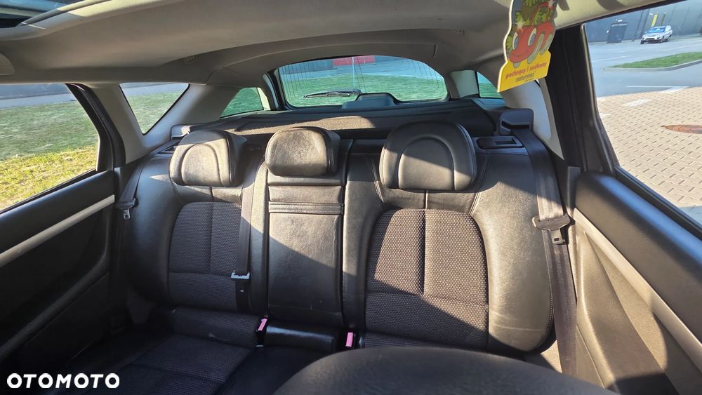 Peugeot 407 2.2 HDI Sport - 5