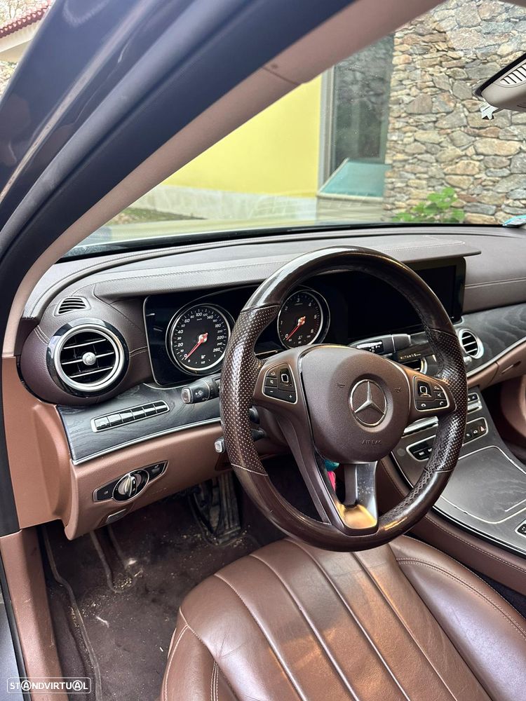 Mercedes-Benz E 220 d T 9G-TRONIC Exclusive - 7