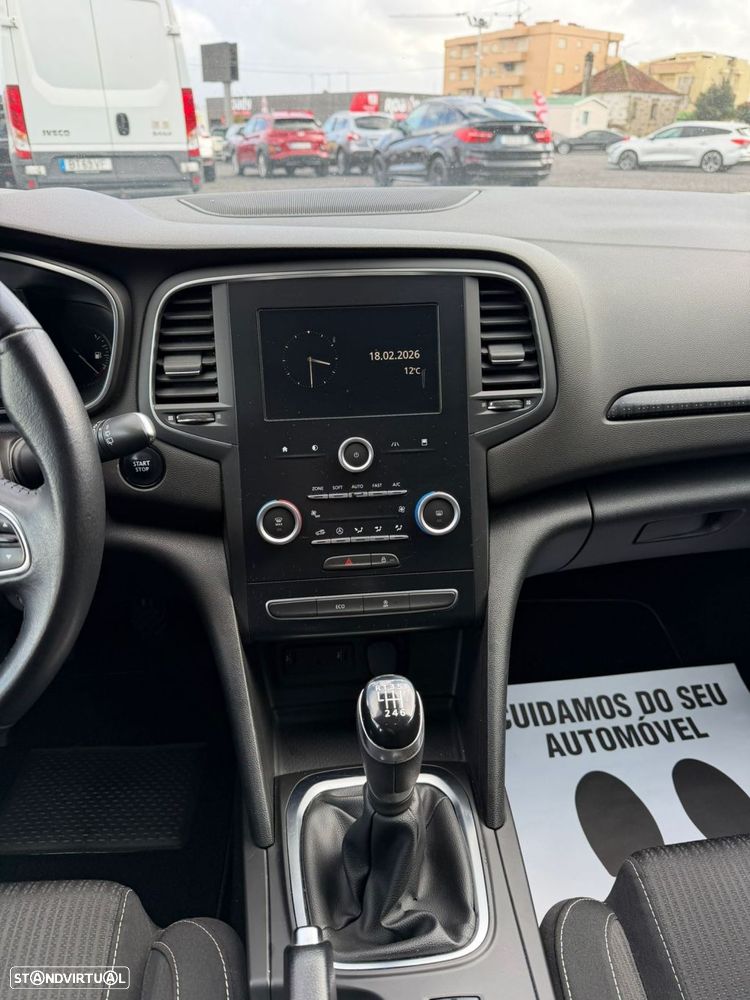 Renault Mégane 1.5 dCi Confort SS - 25