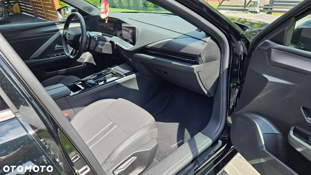 Opel Astra 1.6 T Plug-in Hybrid GS - 18