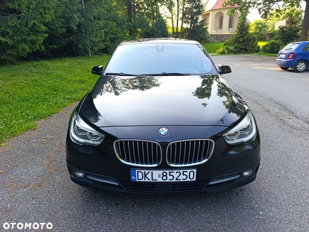 BMW 5GT 535d xDrive Tursimo Modern Line - 8