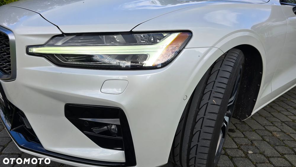 Volvo S60 T6 AWD Geartronic RDesign - 3