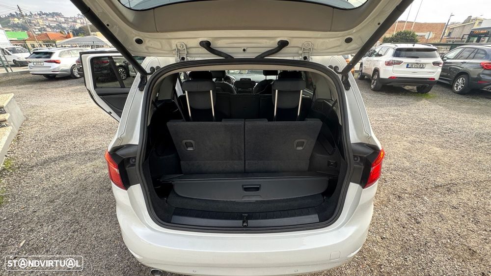 BMW 216 Gran Tourer d 7L Line Sport Auto - 42