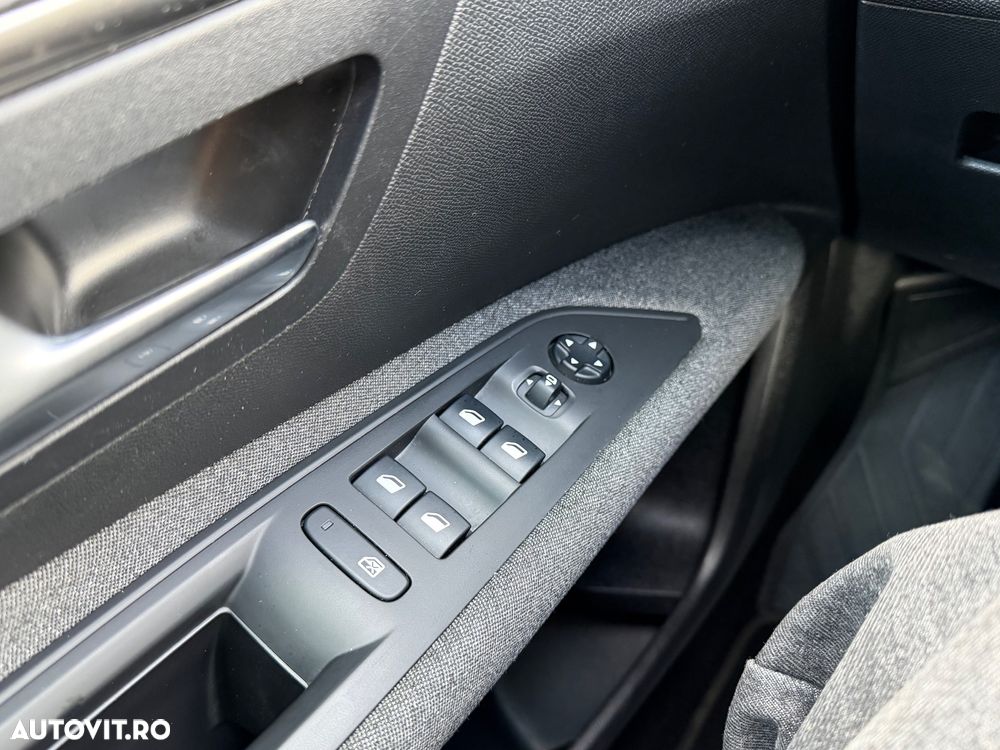 Peugeot 3008 BlueHDi 130 Stop & Start Active - 26