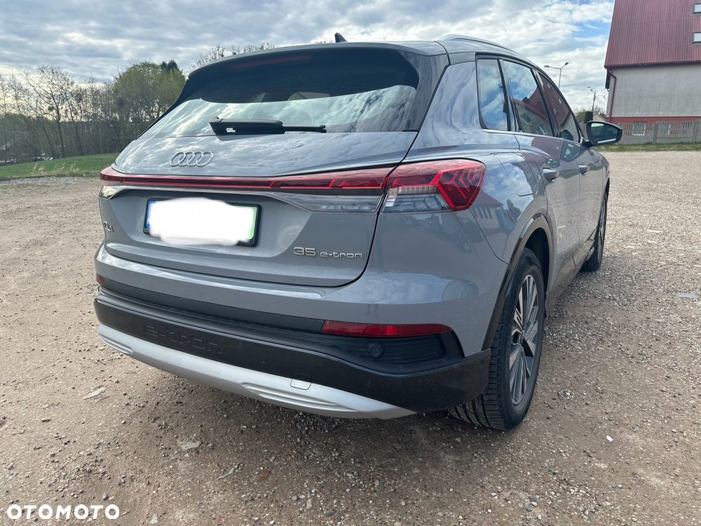 Audi Q4 e-tron - 5
