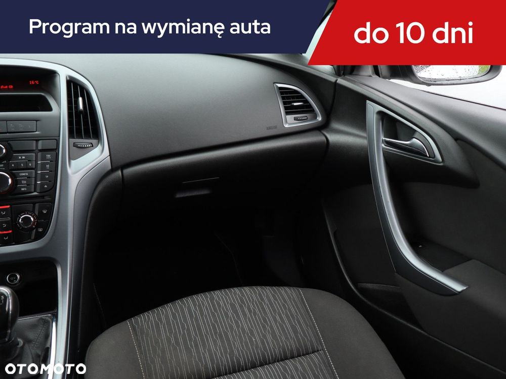 Opel Astra - 10