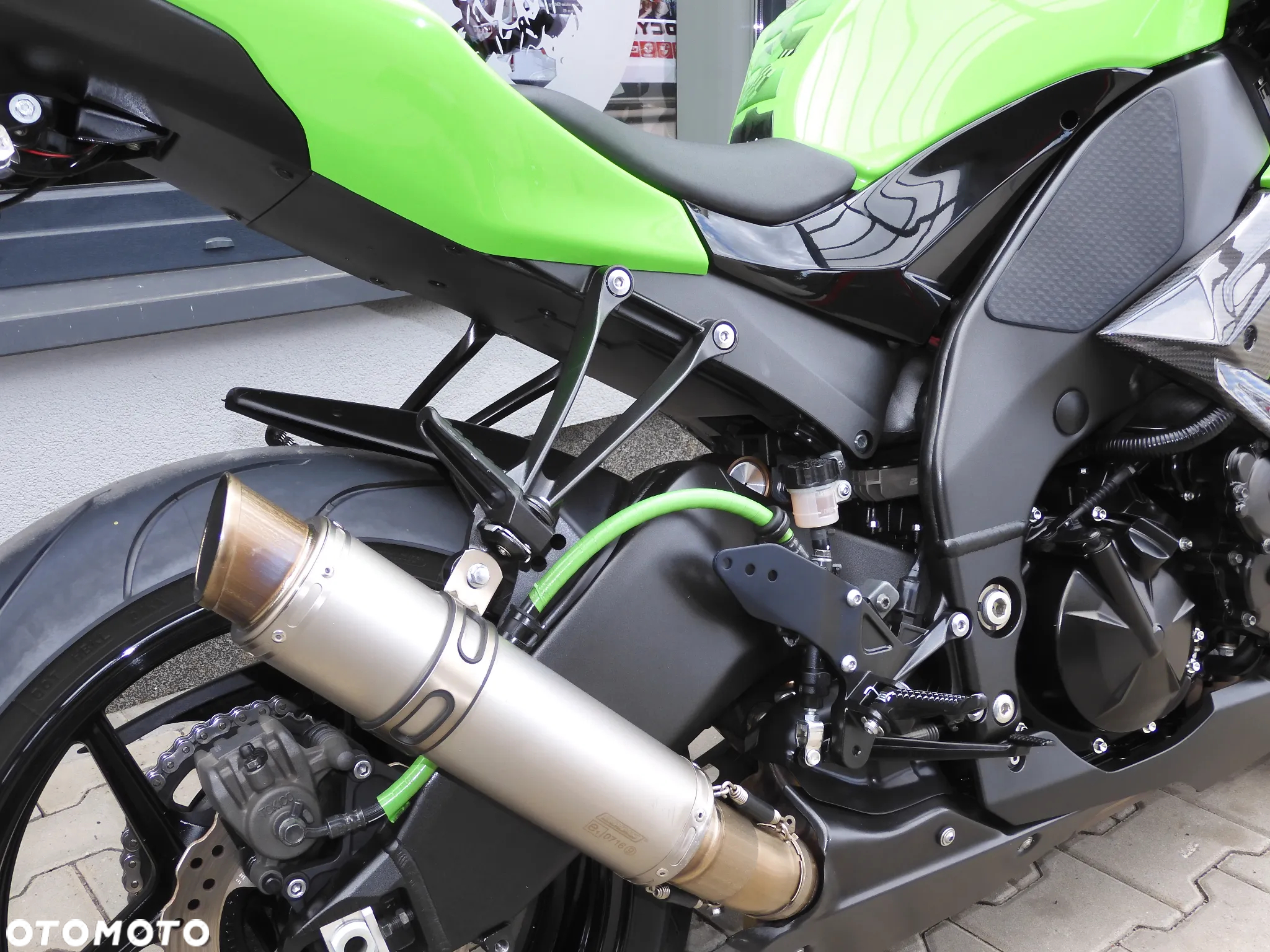 Kawasaki Ninja - 11