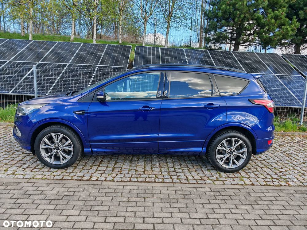 Ford Kuga 1.5 EcoBoost 2x4 ST-Line - 6
