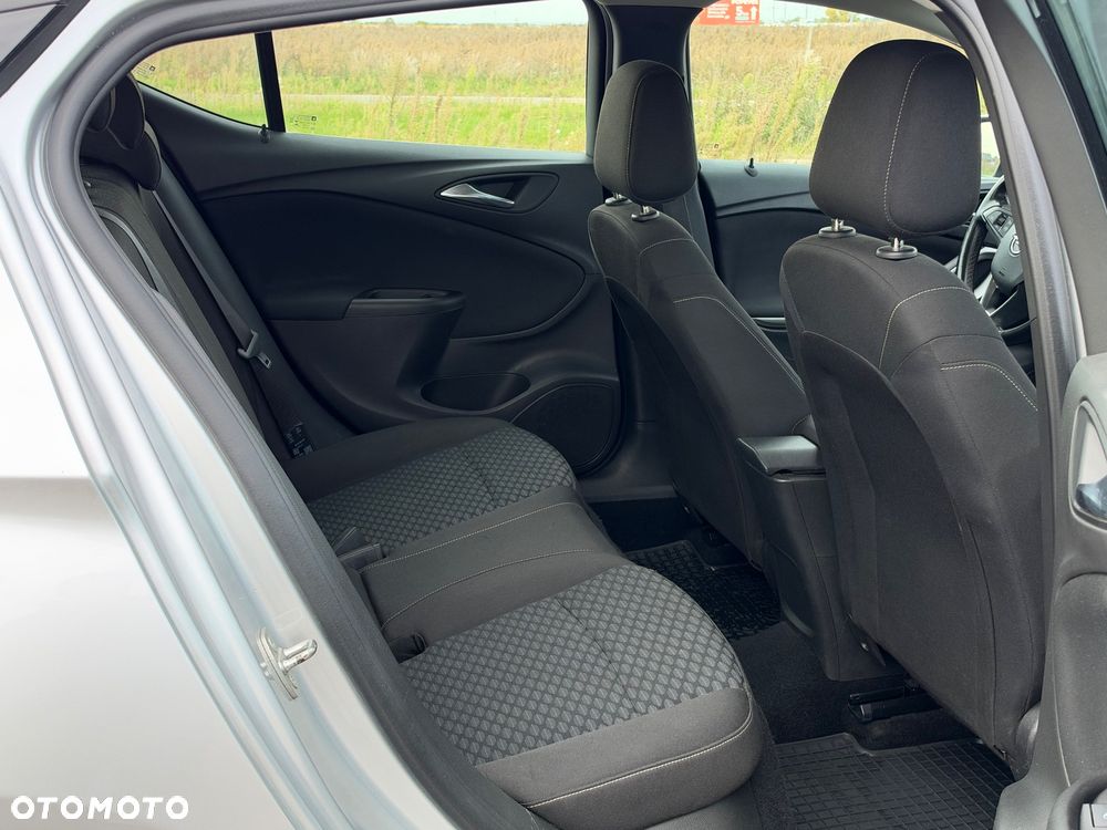 Opel Astra 1.6 CDTI Enjoy S&S - 38