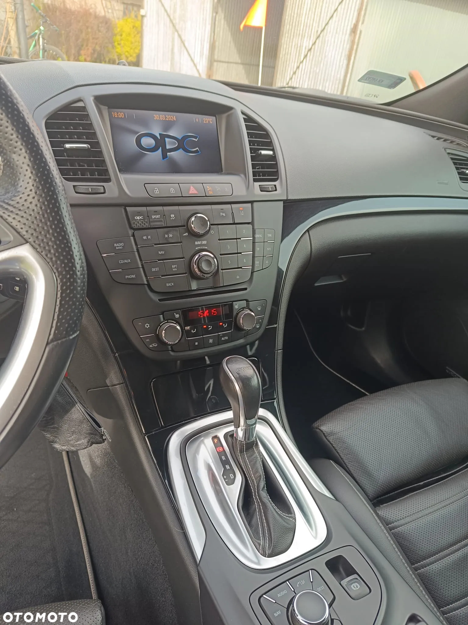 Opel Insignia 2.8 T V6 OPC - 11