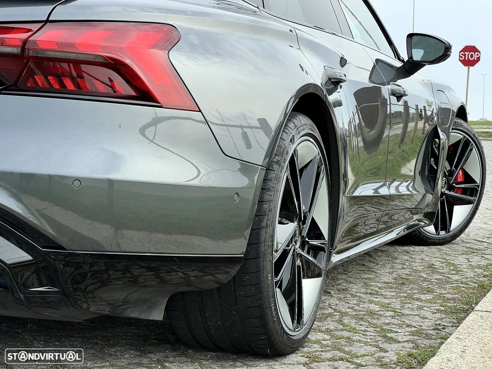 Audi RS e-tron GT quattro - 6
