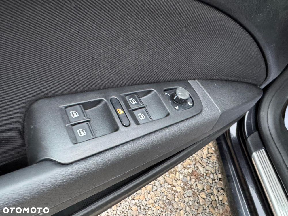 Skoda Superb 1.8 TSI FAMILY - 13