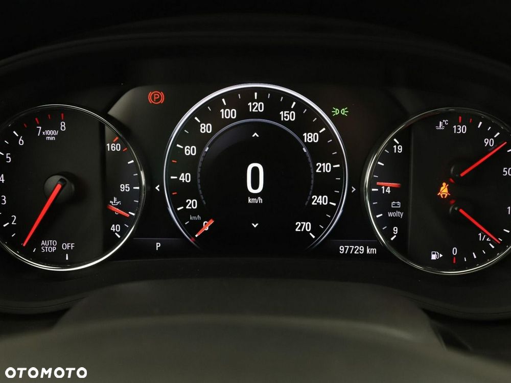 Opel Insignia 2.0 T 4x4 Innovation S&S - 23