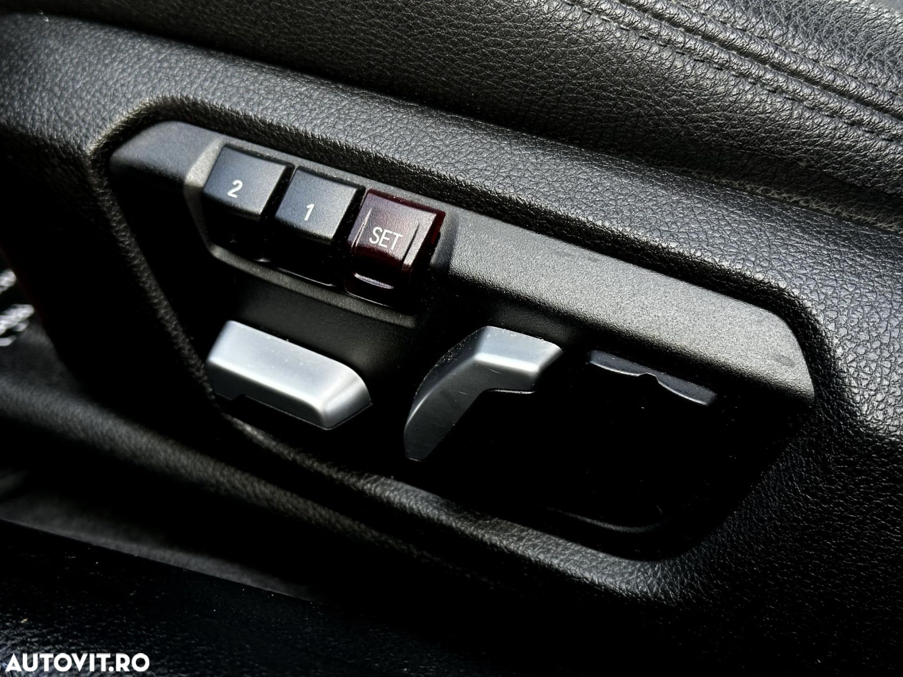 BMW Seria 3 - 25