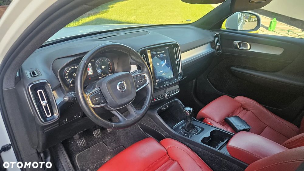 Volvo XC 40 - 11