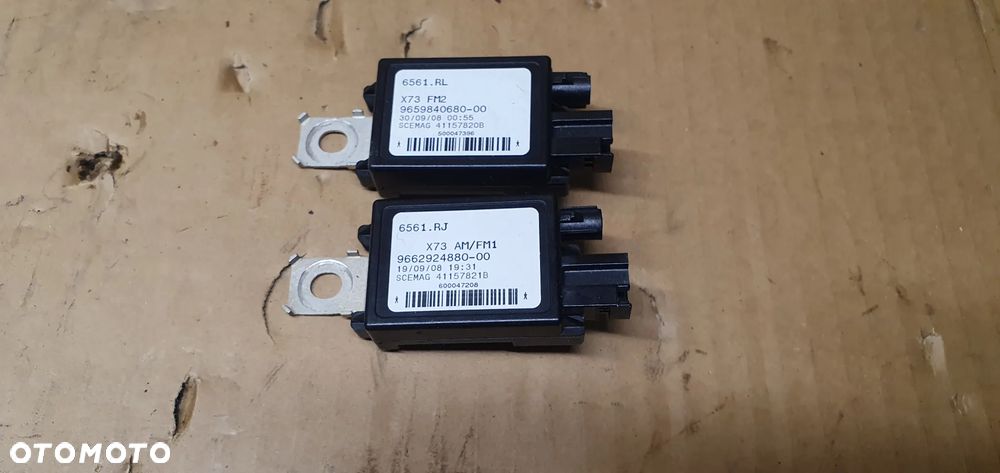 Wzmacniacz antenowy anteny moduł Citroen C5 III 9662924880 - 1