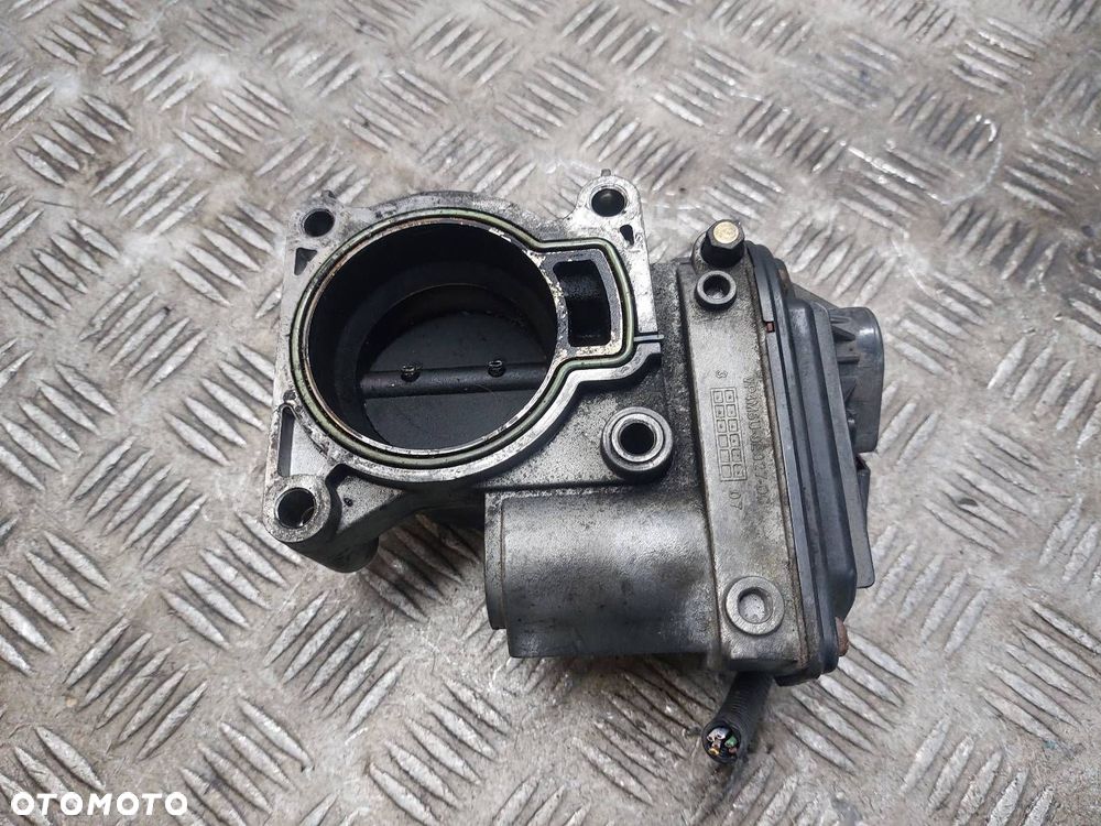 PRZEPUSTNICA FORD C-MAX I MK1 2.0 16V VP4M5U-9E927-DC VP4F9U-9E928-AB - 2