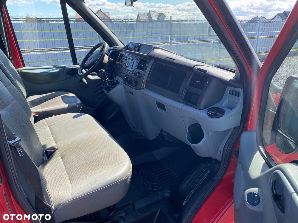 Ford Transit - 8